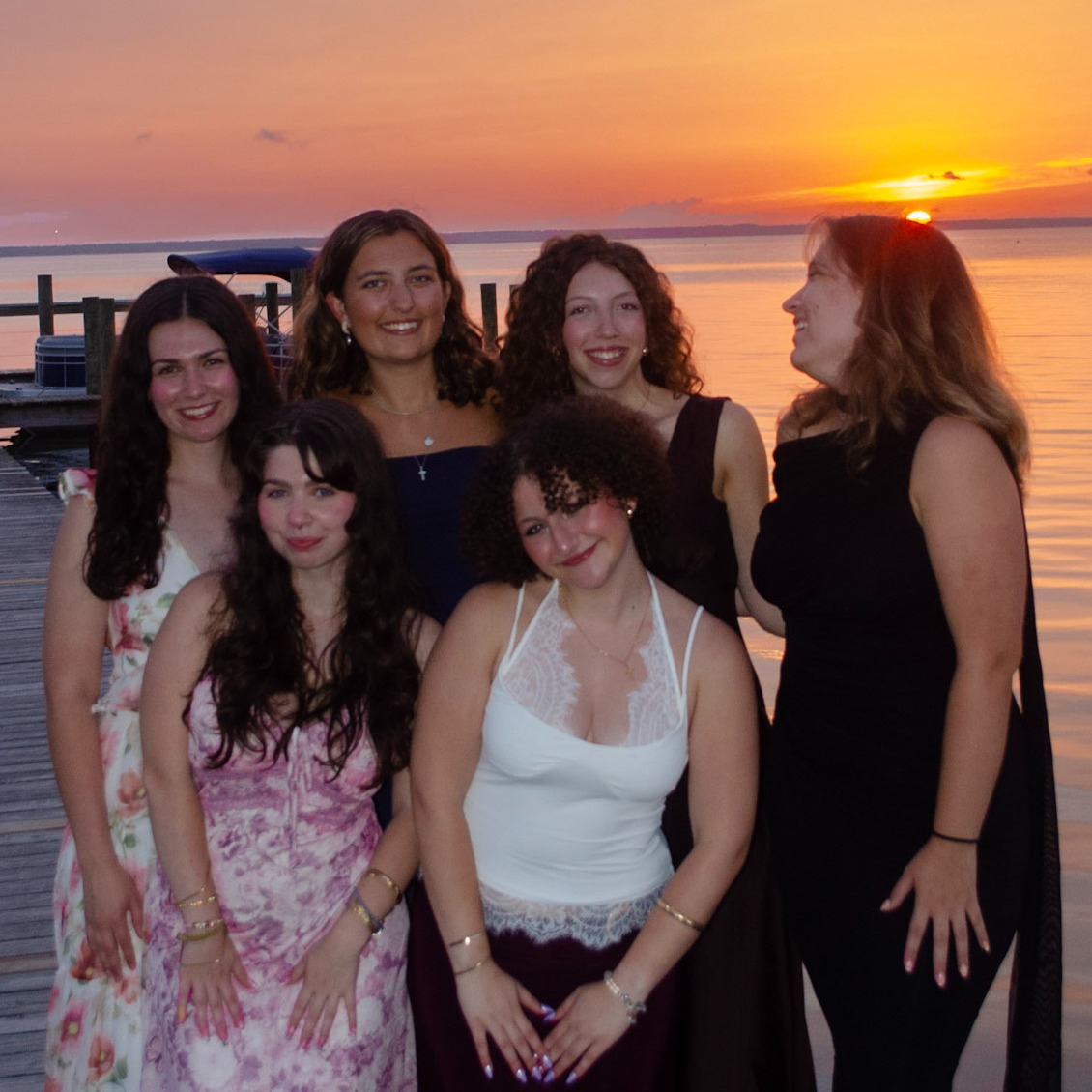 Tri Sigma, Delta Omicron
