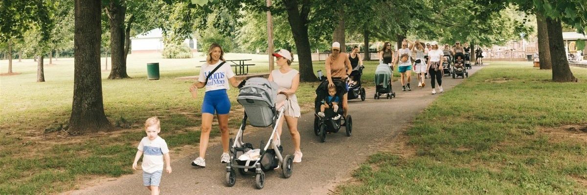 Brooke Brasch DFW Mom cover photo